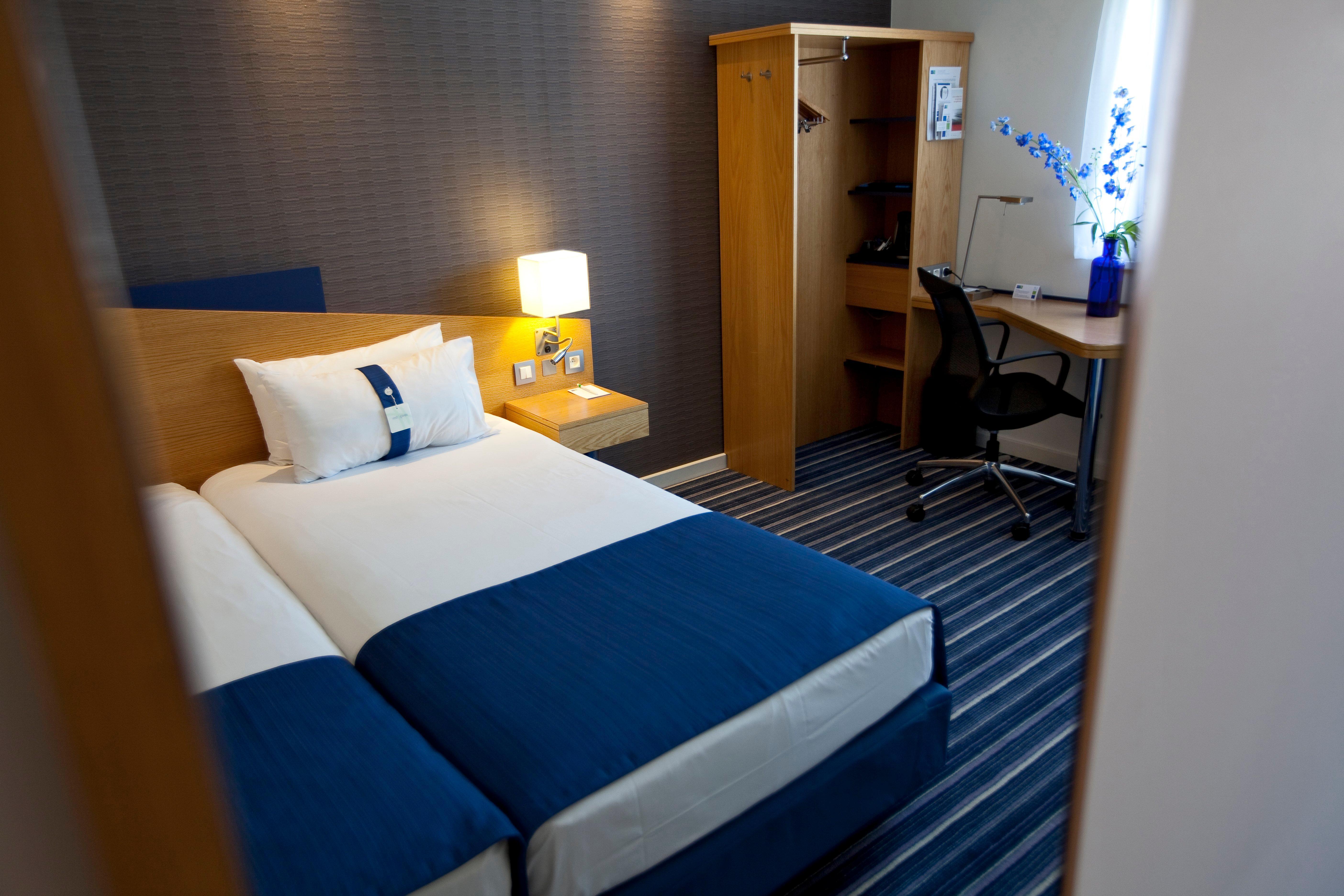 Holiday Inn Express Mechelen City Centre By Ihg Eksteriør billede