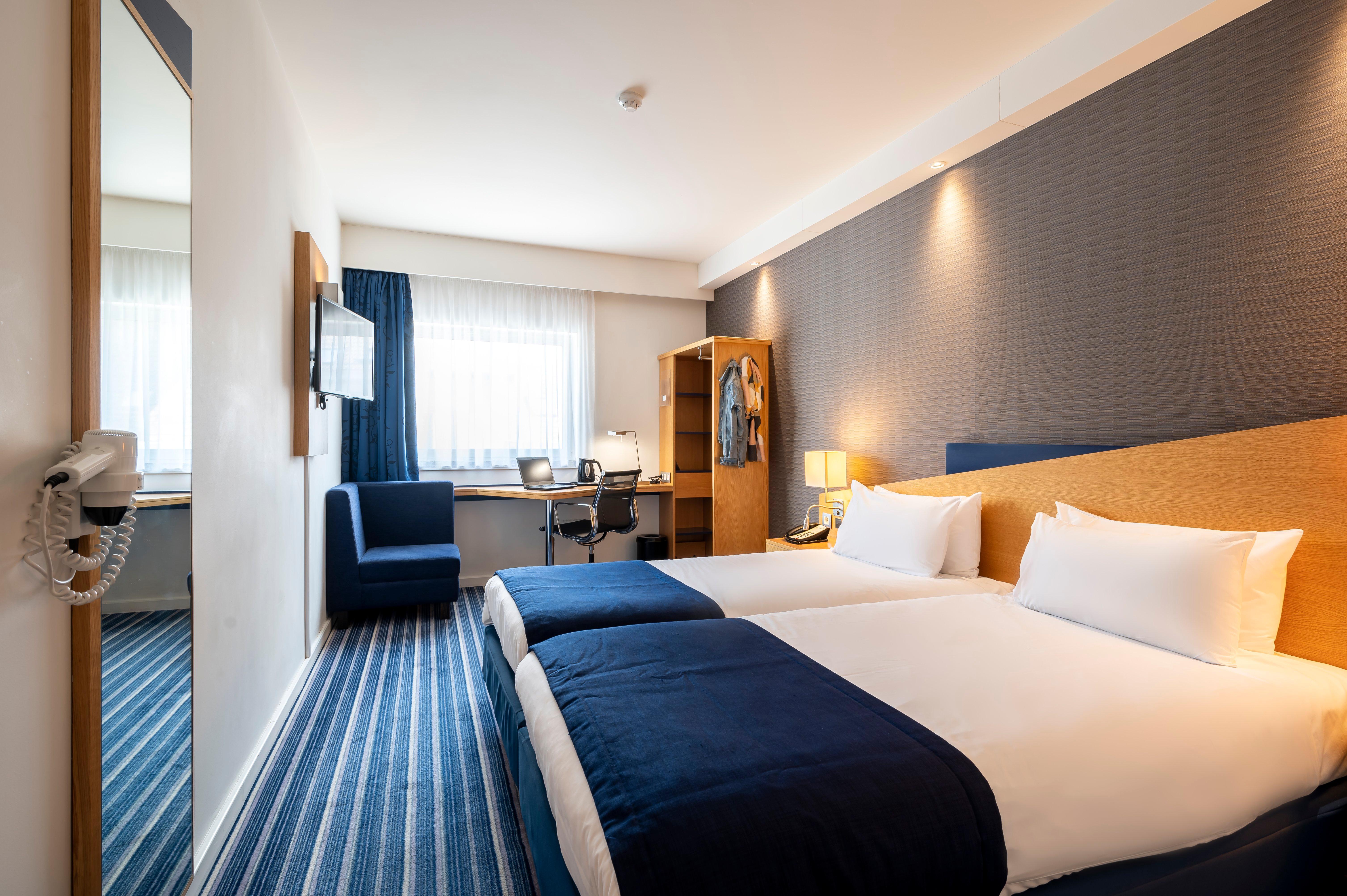 Holiday Inn Express Mechelen City Centre By Ihg Eksteriør billede
