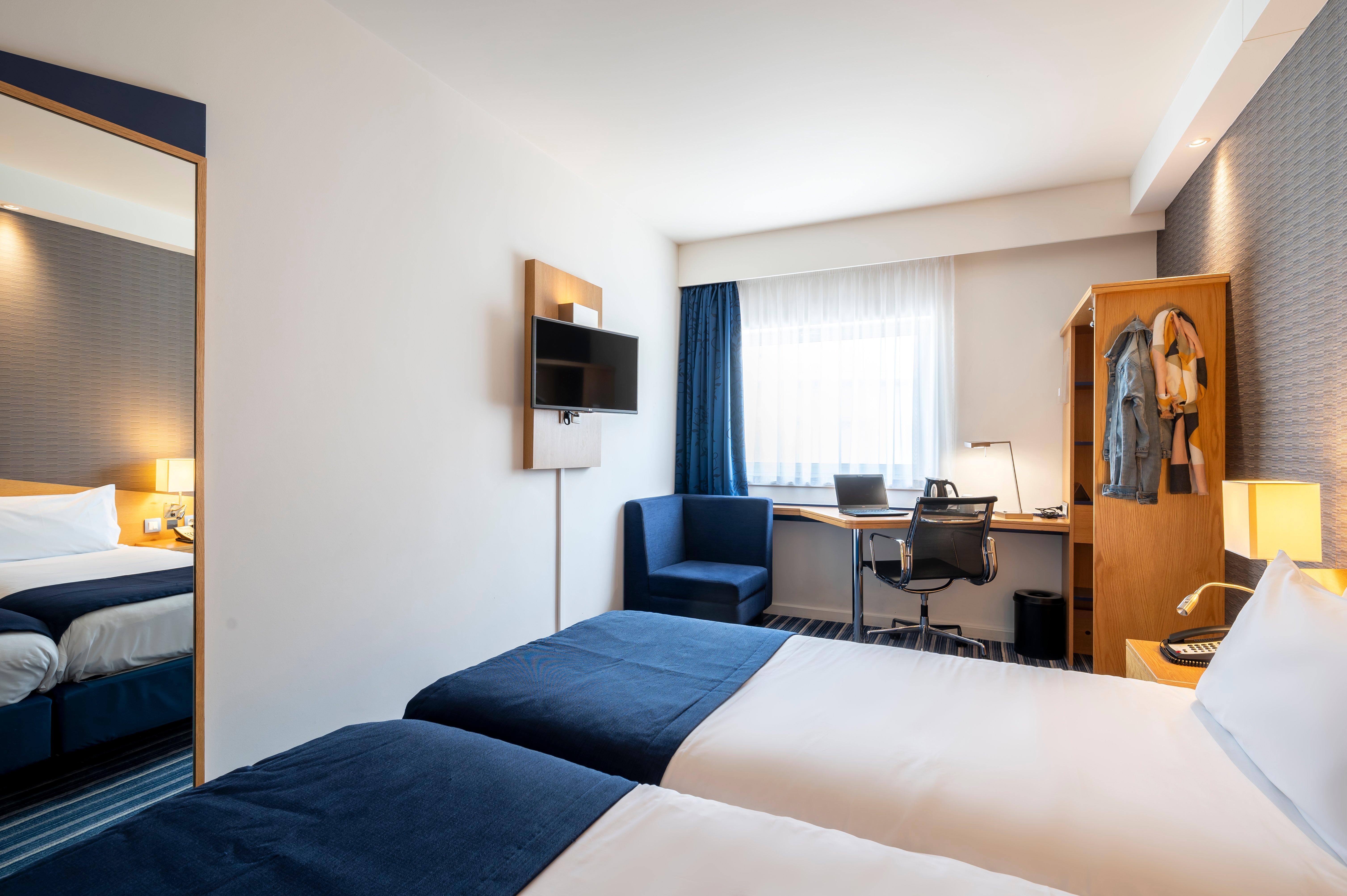 Holiday Inn Express Mechelen City Centre By Ihg Eksteriør billede