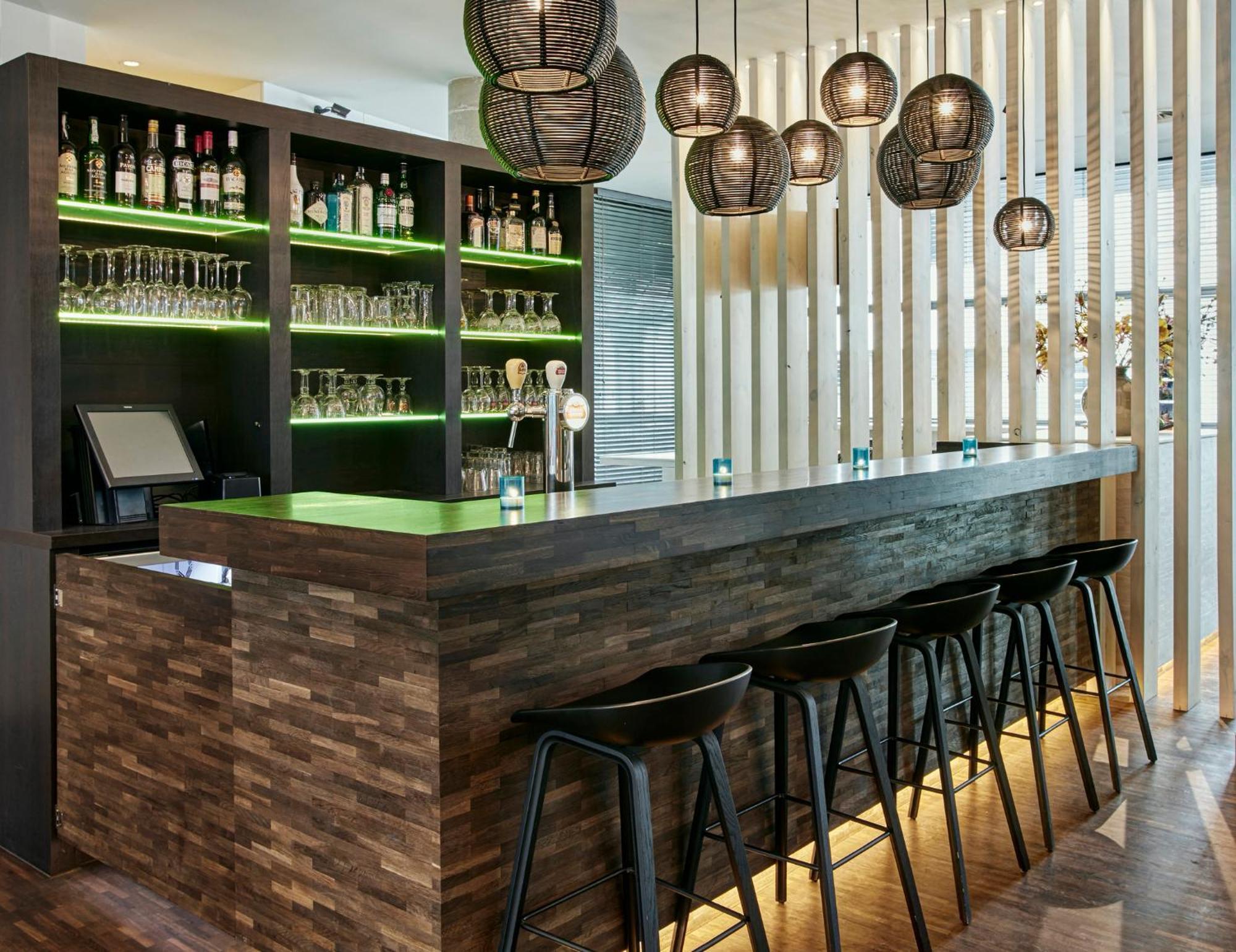 Holiday Inn Express Mechelen City Centre By Ihg Eksteriør billede