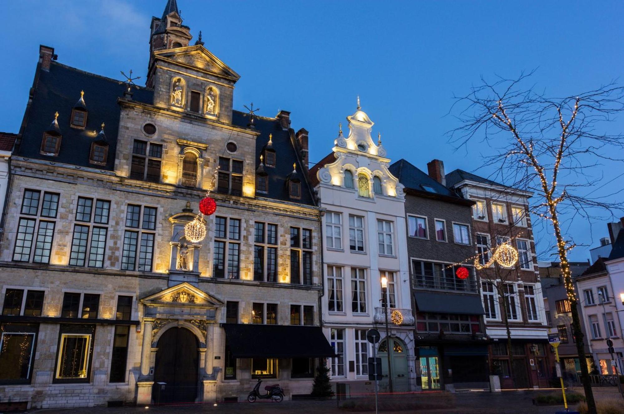 Holiday Inn Express Mechelen City Centre By Ihg Eksteriør billede