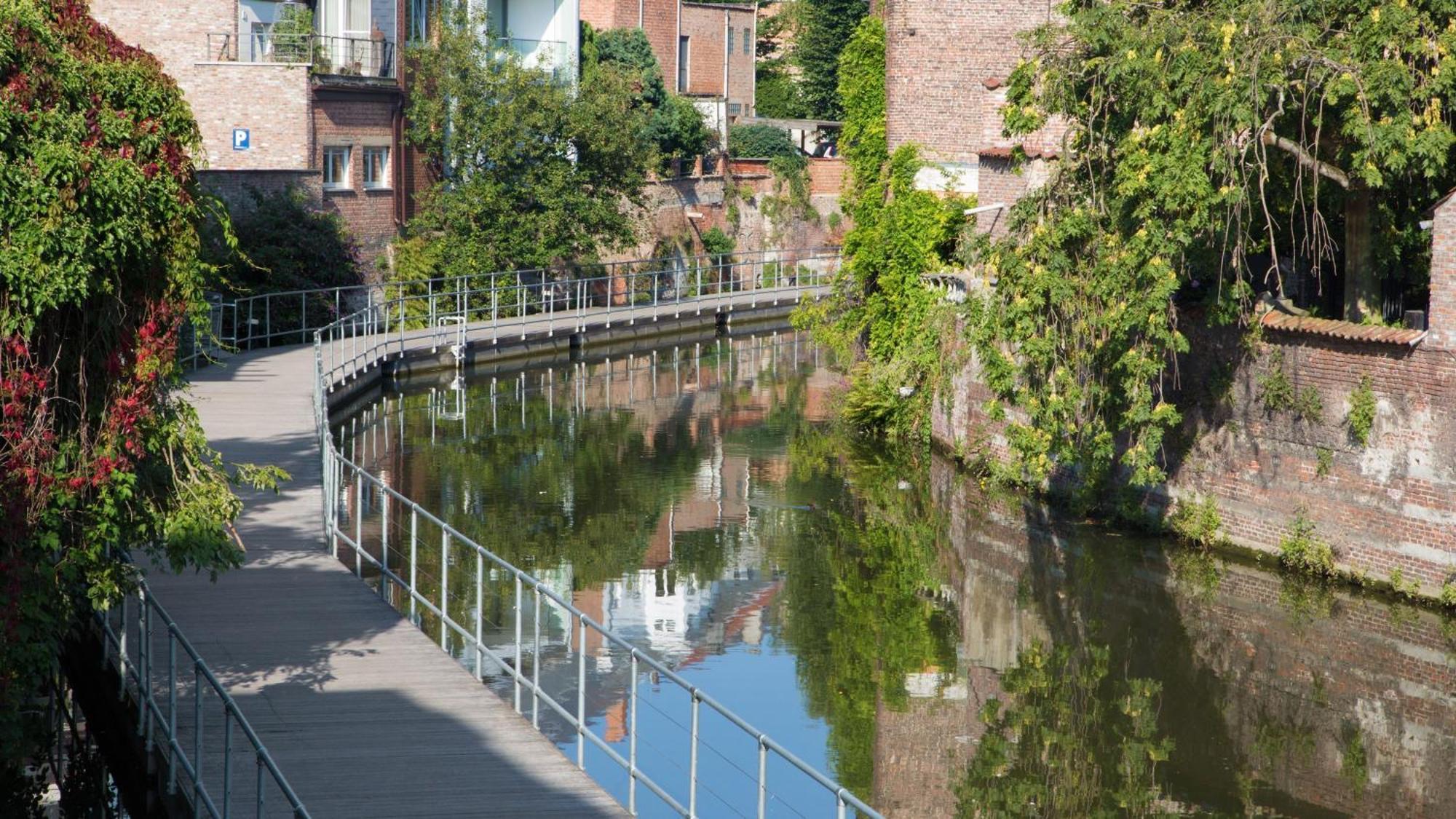 Holiday Inn Express Mechelen City Centre By Ihg Eksteriør billede